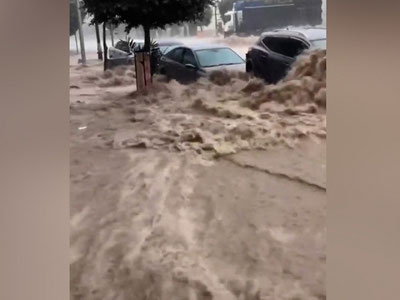 'Marokashda kuchli toshqinlar oqibatida 21 kishi halok bo‘ldi'ning rasmi