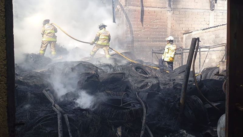 Изрображение 'Бизнес-джет разбился в Мексике: погибли 10 человек'