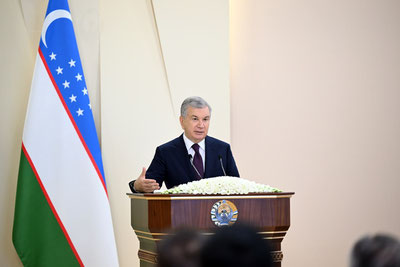 'Шаҳарнинг барча кўчаларидаги ариқларда сув айланиши керак — Президент'ning rasmi