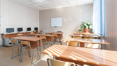 Изрображение 'Комитет по развитию конкуренции предупредил частные учебные центры'