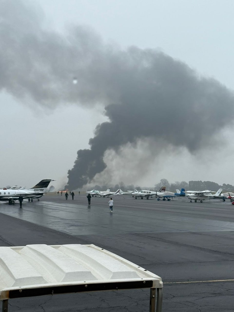 Изрображение 'Бывший гонщик NASCAR Грег Биффл погиб вместе с семьей в авиакатастрофе в США'