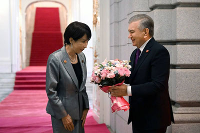 Изрображение 'Президент принял участие в официальном приеме от имени Премьер-министра Японии'