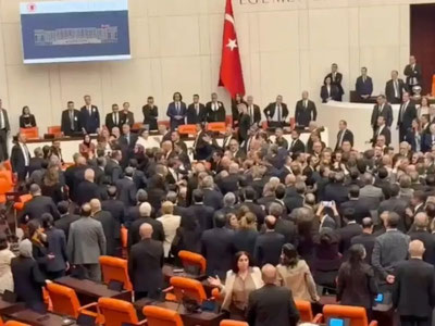 Image of 'The budget discussion in the Turkish parliament ended with a brawl.'