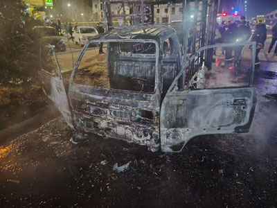 Изрображение 'В Янгихаётском районе Ташкента сгорел автомобиль (видео)'