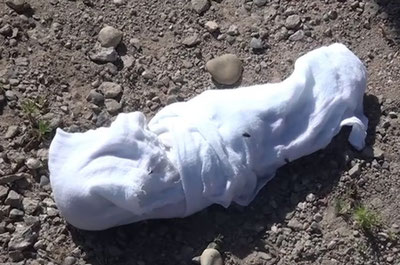 Изрображение 'В Самарканде женщина родила ребёнка у роддома и выбросила его в мусорную корзину?'