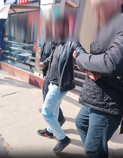 Изрображение 'Преступная группа вымогала деньги у таксистов в Ташкенте'