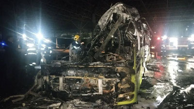 Изрображение 'В автобусном парке в Ташкенте сгорел автобус'