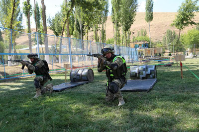 'Harbiy xizmatchilarning oyliklari oshiriladi'ning rasmi