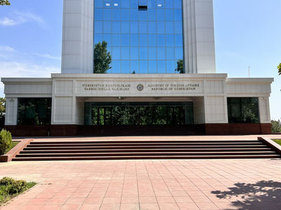 'TIV va elchixonalar faoliyati tubdan qayta koʻrib chiqiladi'ning rasmi