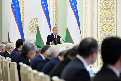 Изрображение 'Президент поручил добиться включения Узбекистана в сезонную рабочую программу США'