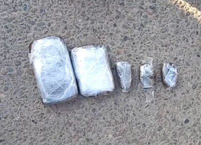 Изрображение 'У границы Узбекистана и Кыргызстана выявлены двое граждан с более чем 19 кг наркотиков'