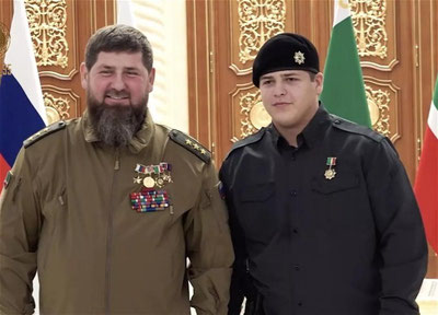 Изрображение 'Кортеж Адама Кадырова попал в аварию, сын главы Чечни госпитализирован, - СМИ'