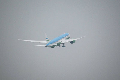 Изрображение 'Шавкат Мирзиёев вылетел с рабочим визитом в Швейцарию'