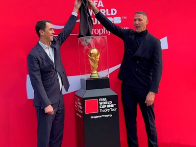 'Jahon chempionati kubogi Toshkentga keldi'ning rasmi