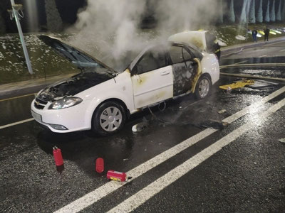 Image of 'A Gentra caught fire in Tashkent.'