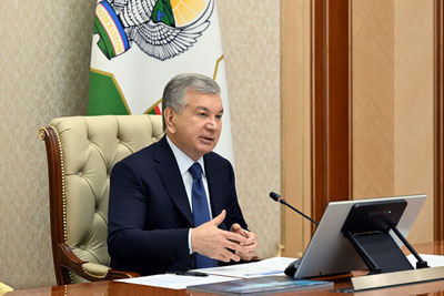 'Мирзиёев сув тежовчи технологияларни 80 фоизга етказиш режалари билан танишди'ning rasmi