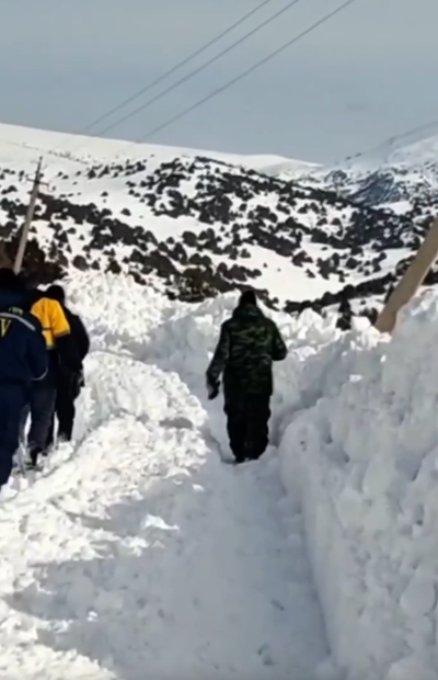 Изрображение 'В Кашкадарье восстановили дорогу к отрезанному снегом посёлку'