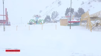 Изрображение 'Из-за сильного снегопада на перевале Камчик временно приостановлена работа двух зон отдыха'