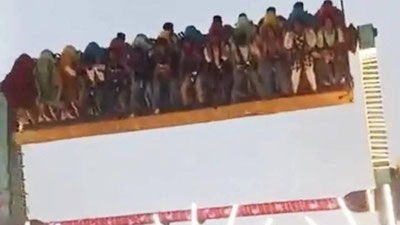 'Ҳиндистонда ярмаркада аттракцион қулади, бир полициячи ҳалок бўлди'ning rasmi