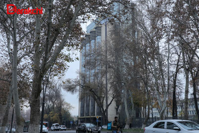 Image of 'What kind of weather was said to be today?'