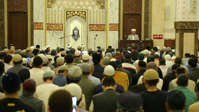 Изрображение 'Объявлено время первого таравих намаза по регионам'