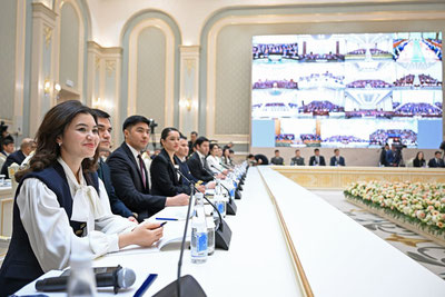 'Президент ёшларнинг ютуқларини эътироф этди'ning rasmi