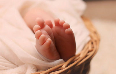 Изрображение 'В Бухарской области 13-летняя девочка стала мамой'