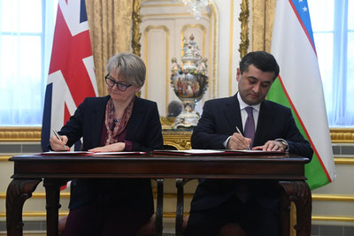 Изрображение 'Узбекистан и Великобритания подписали ряд меморандумов'