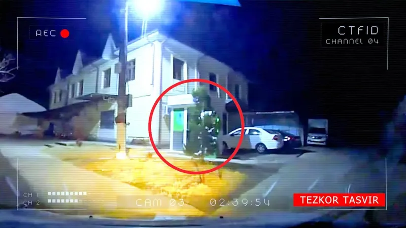 Изрображение 'В Нурафшане задержан мужчина при попытке взломать банкомат (видео)'