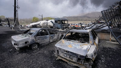 'Eron bilan mojaro kuchaymoqda: AQSh askari halok bo'ldi, Tehron bombalar tutuni bilan to'lib ketdi'ning rasmi