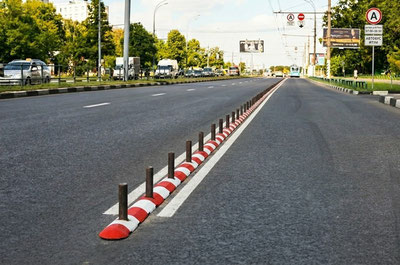 Изрображение 'В Ташкенте полосы для общественного транспорта отделят делиниаторами'