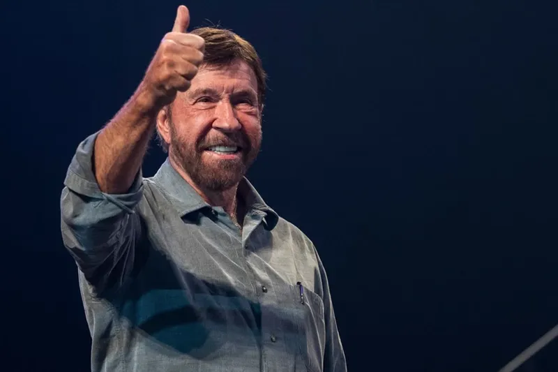 'Chak Norris vafot etdi'ning rasmi