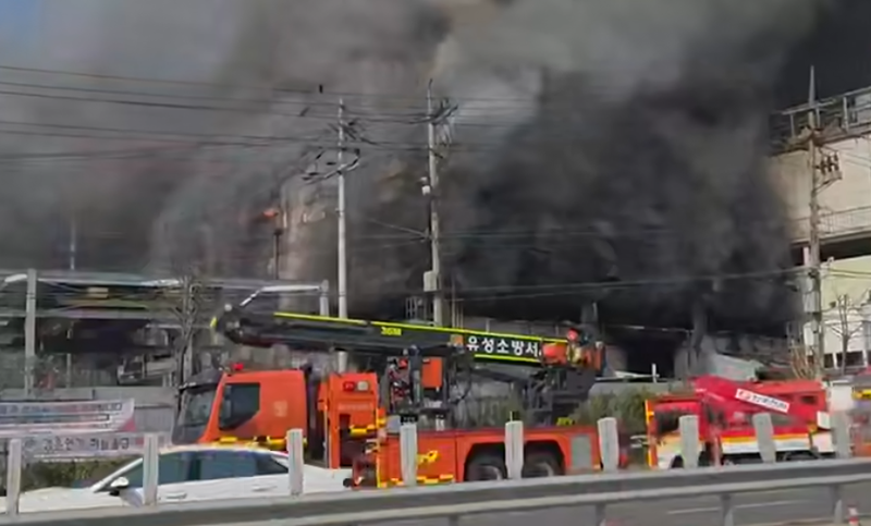 Изрображение 'МИД: граждан Узбекистана нет среди погибших при пожаре на заводе в Южной Корее'