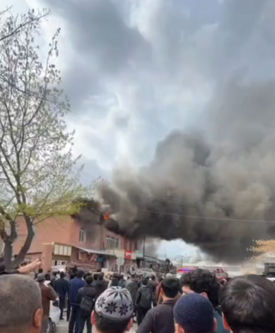 Изрображение 'Крупный пожар произошел в Касансае Наманганской области'