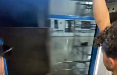 'Тошкент метросида поезд эшиги очиқ ҳолда ҳаракатлангани аниқланди'ning rasmi