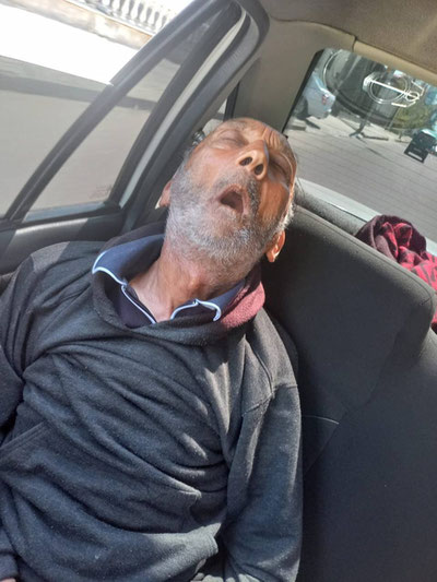 'Samarqandda sirli o'lim: bloggerning otasi ruhiy shifoxonadan qaytgach vafot etdi'ning rasmi