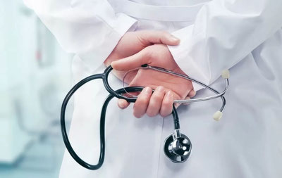 Изрображение 'В Фергане врач не оказал пациенту необходимую медицинскую помощь и был уволен'