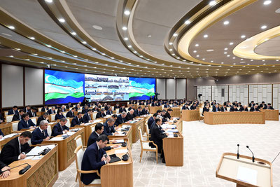 '6 та туман ҳокими фаолияти қатъий танқид остига олинди'ning rasmi