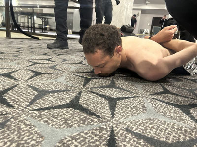 Изрображение 'Стали известны подробности стрельбы в отеле, где проходил ужин с участием Дональда Трампа'