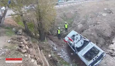 Изрображение 'На Камчике автомобиль упал в кювет: пострадали два человека'