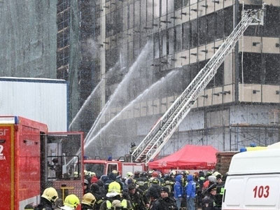 'Москвада қурилаётган элита уйда катта ёнғин чиқди'ning rasmi