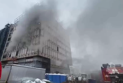 Изрображение 'Восемь человек погибли при пожаре на стройке на севере Москвы'