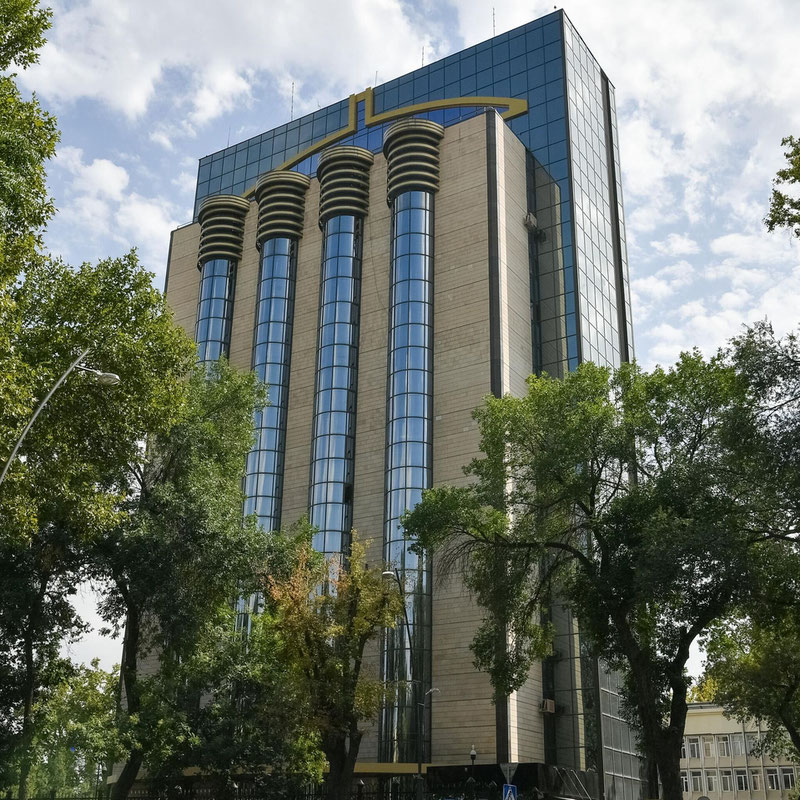 'Markaziy bank asosiy stavkani 14 foiz darajasida o‘zgarishsiz qoldirdi'ning rasmi