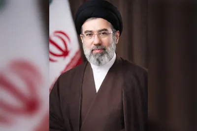 Image of 'Mujtaba Khomanai: Iran will continue to control the Strait of Hormuz.'