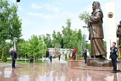 Image of 'In memory of the sacrifices given for the clear sky'